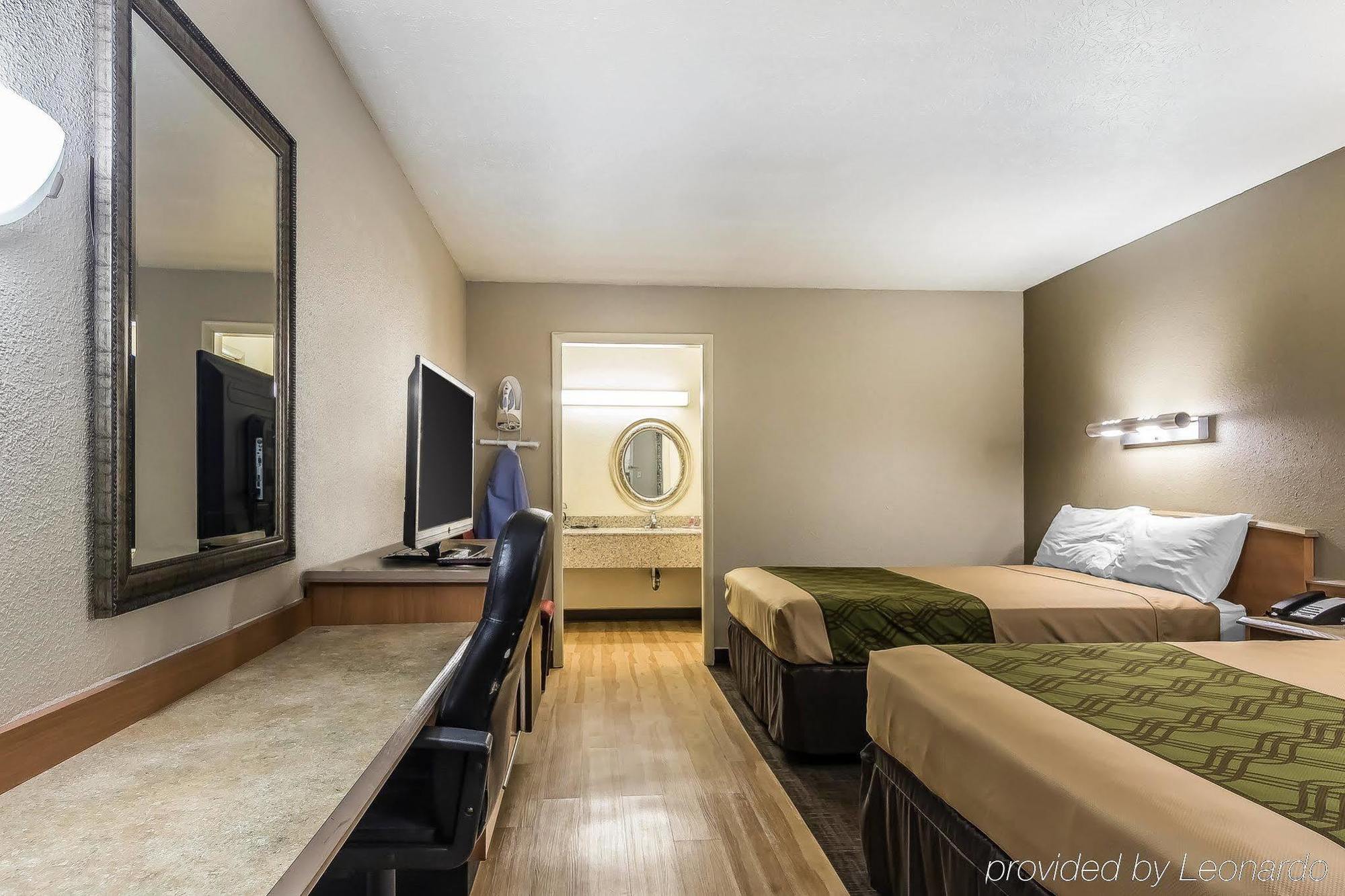 Econo Lodge Bowling Green Esterno foto