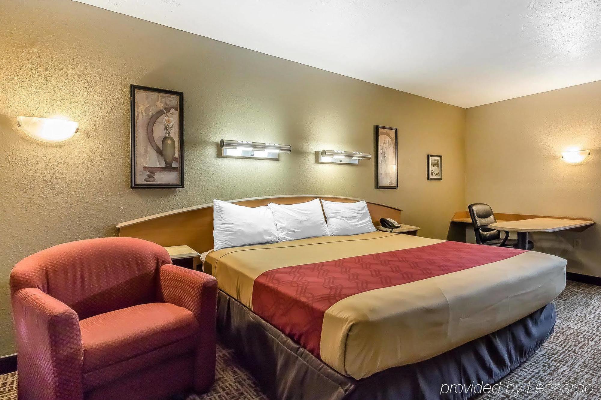 Econo Lodge Bowling Green Esterno foto