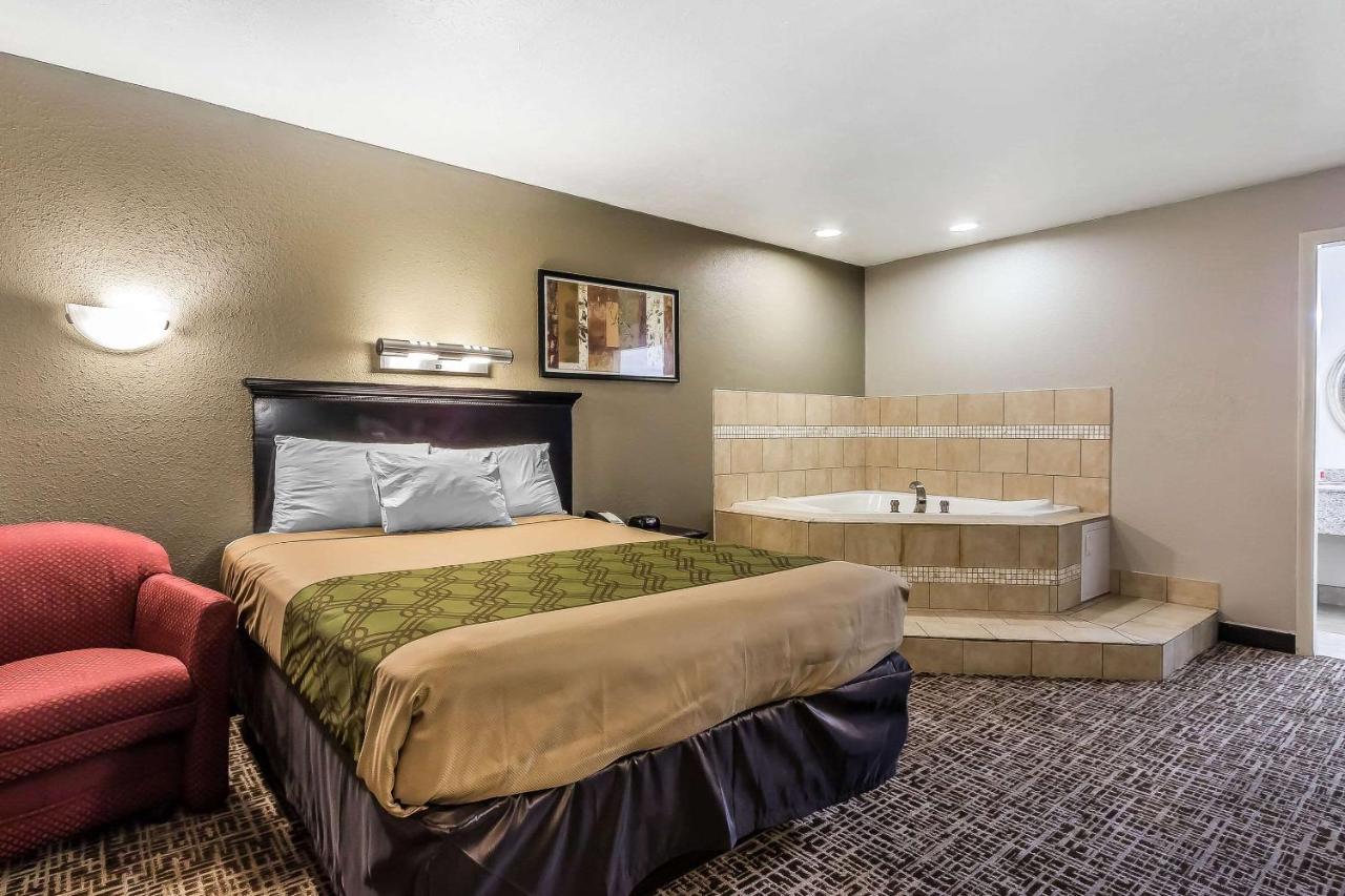 Econo Lodge Bowling Green Esterno foto